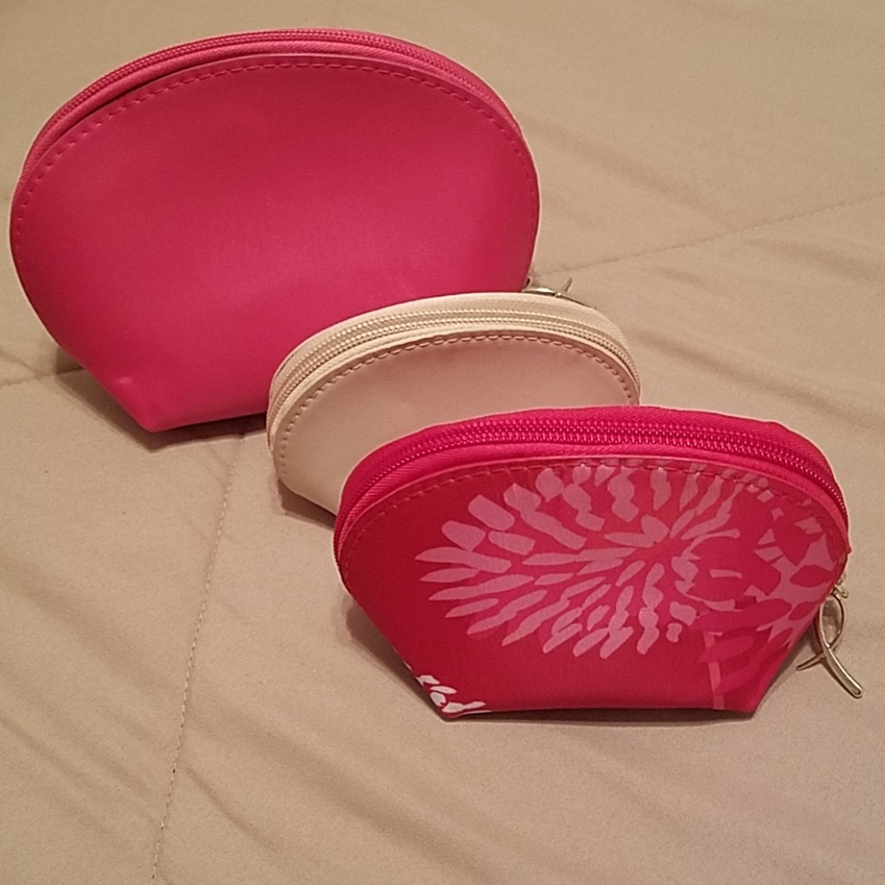 Nesting makeup bags 3 breast cancer campaign